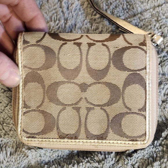 Vintage Coach Poppy Wallet - Picture 5 of 7